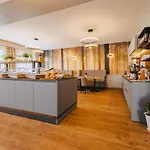 Alojamento de Acomodação e Pequeno-almoço Galle 3*
