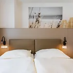 לינה וארוחת בוקר Galle ארנולדשטיין